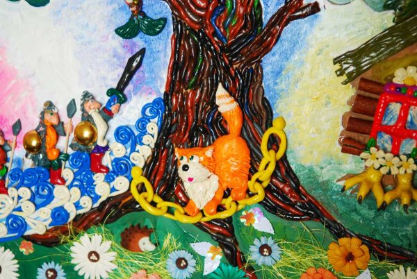 Поделка сказочный герой