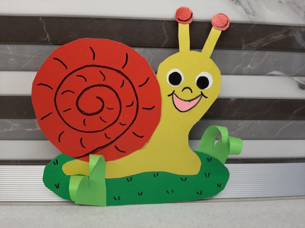 Улитка из пластилина для детей