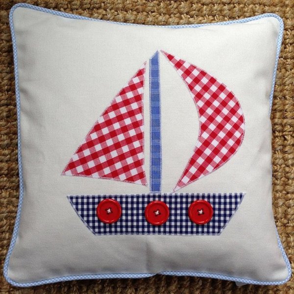 Подушки из ткани