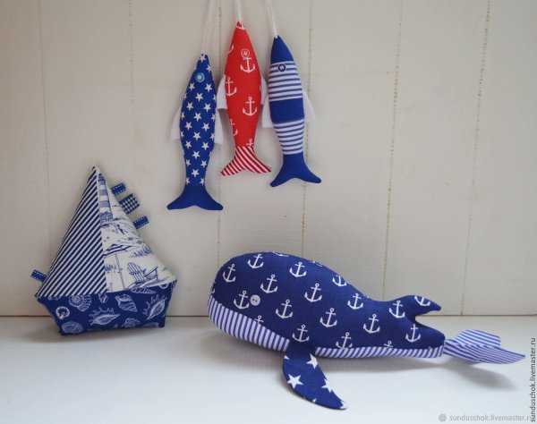 Игрушки в морской тематике