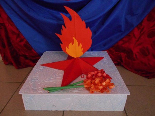 Вечный огонь поделка