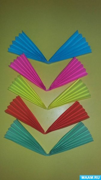 Поделка веер из бумаги для детей