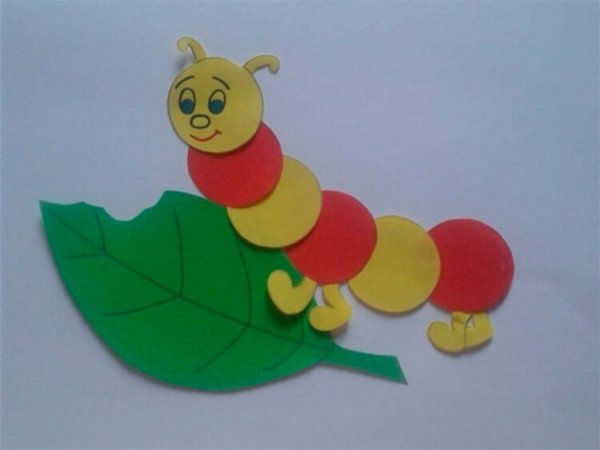 Поделка гусеница