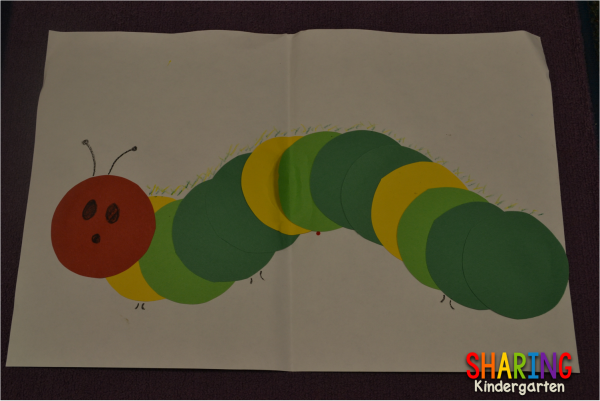 Гусеница из цветной бумаги