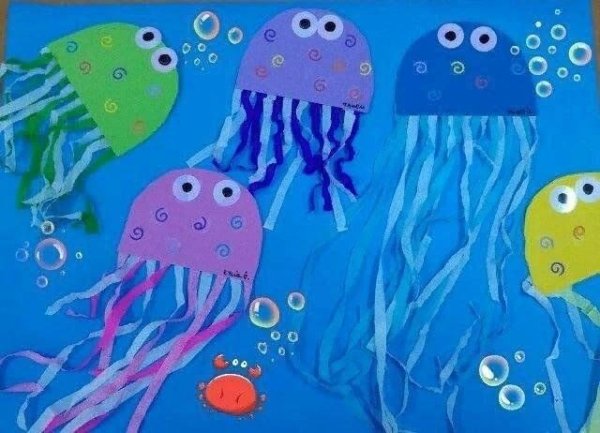 Морские обитатели младшая группа. Медуза поделка для детей. Поделка Осьминожка из бумаги. Поделка медуза из бумаги.