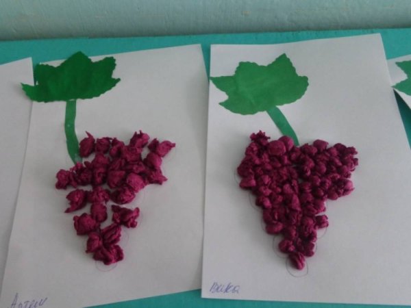 Объемная аппликация виноград