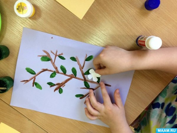 Аппликация ветка яблони
