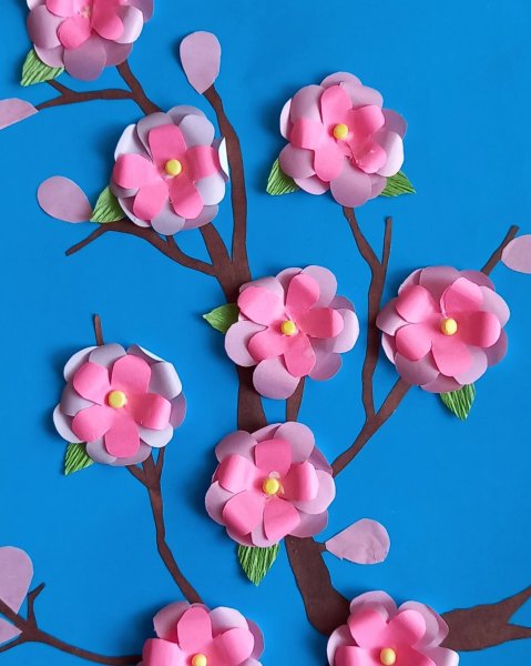 Аппликация Весенняя веточка