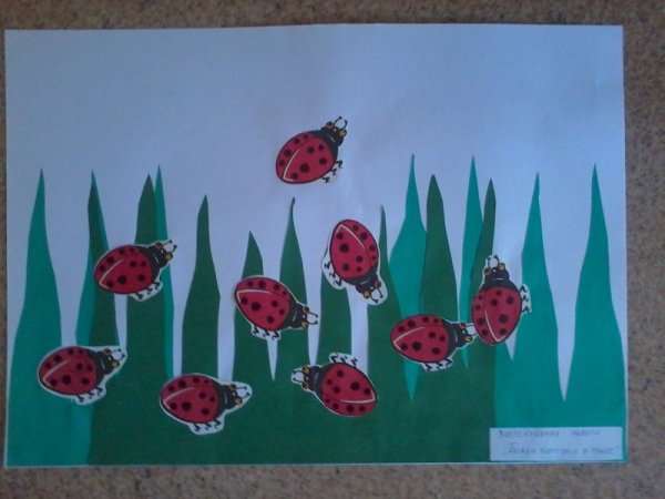 Аппликация в младшей группе