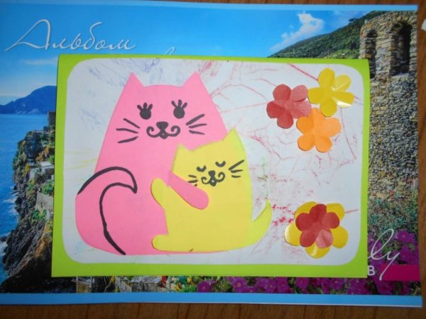 Поделка на день объятий