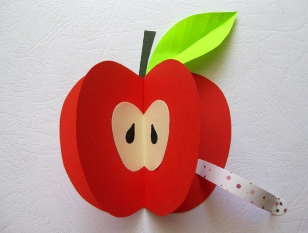 Поделка яблоко