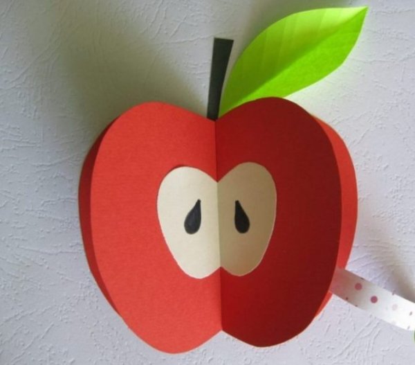 Яблоко поделка объемная