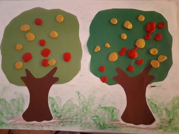 Аппликация яблоня с яблоками