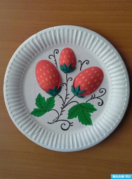 Аппликация на тарелке бумажной