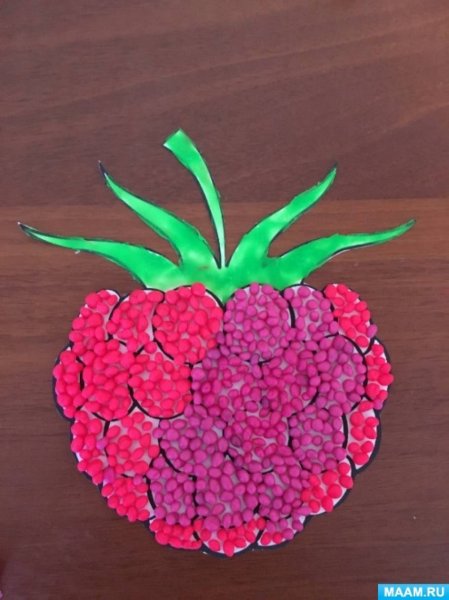 Поделка ягоды