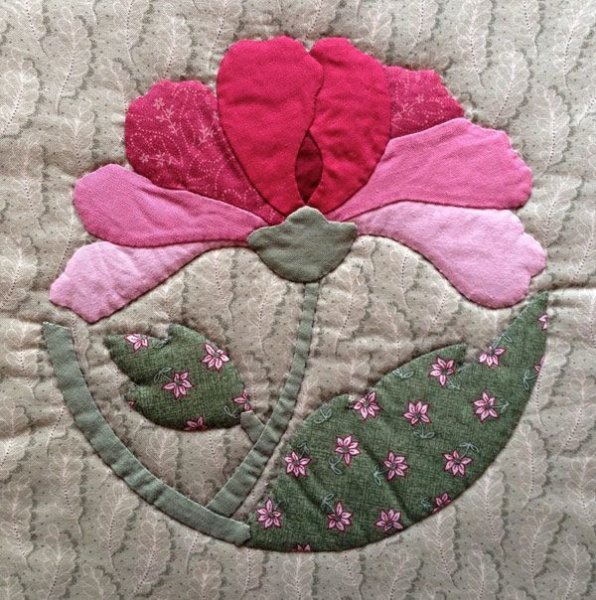 Японская аппликация из ткани