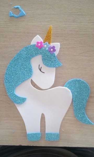 Поделка Единорог из бумаги
