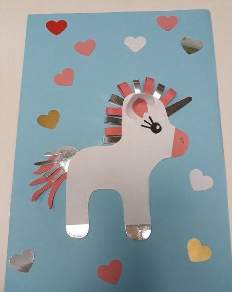 Единорог из цветной бумаги для детей