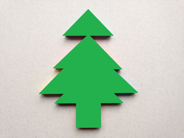 Елочка из геометрических фигур