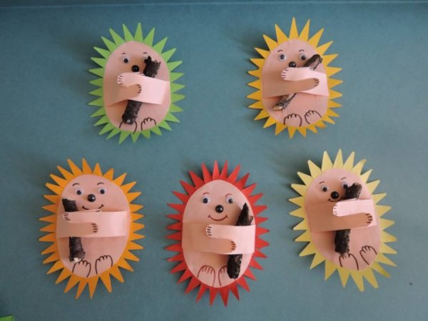 Поделка Ежик из бумаги для детей