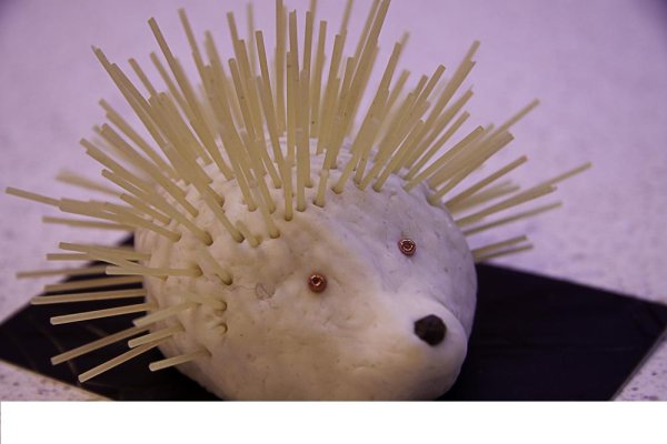 Ежик из зубочисток