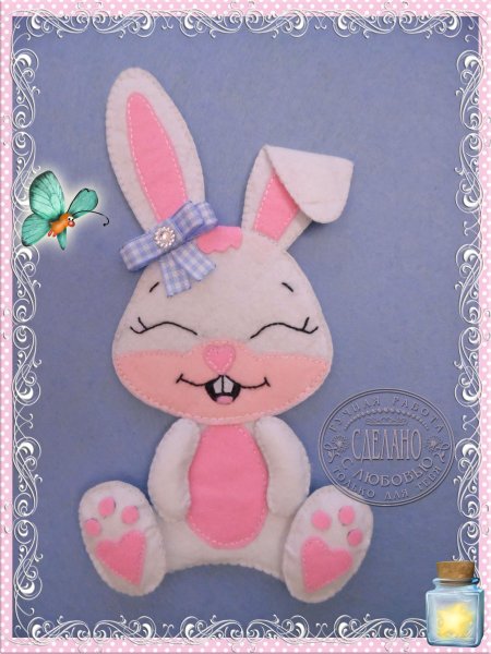 Зайка из фетра