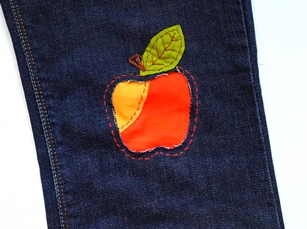 Декоративная заплатка на брюках