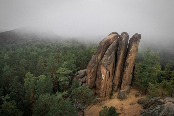 Столбы Красноярск дождь