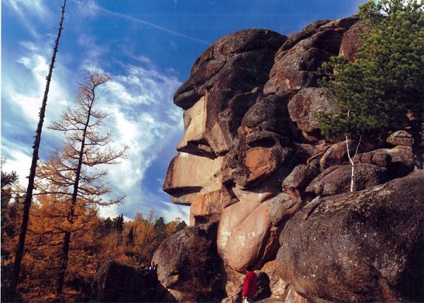 Сиенит Красноярские столбы