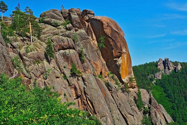 Такмак и Ермак столбы
