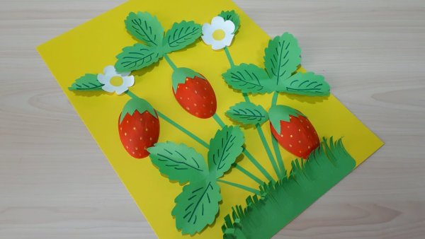 Объемная аппликация ягоды