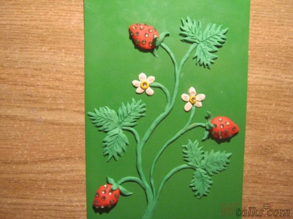 Пластилинография ягоды