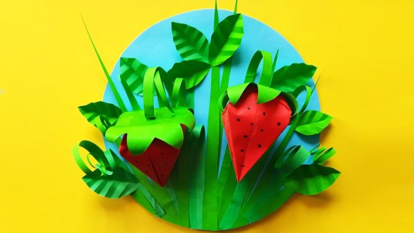 Объемная аппликация клубника