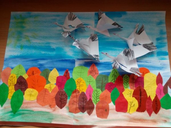 Коллективная работа птицы улетают на Юг