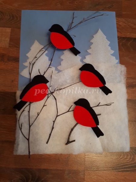 Снегирь из цветной бумаги