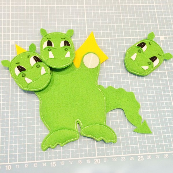 Змей Горыныч из фетра