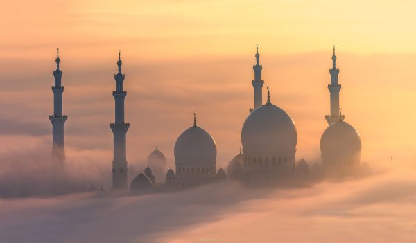 Мечеть на рассвете