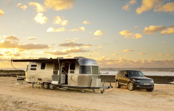 Airstream 684 Series 2