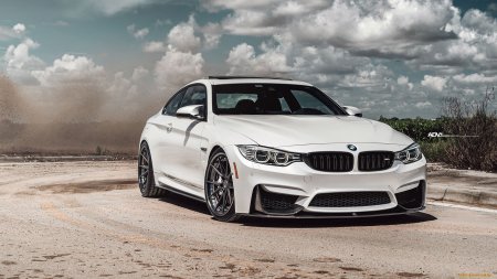 BMW m4 White
