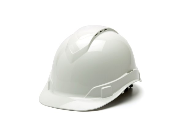 Белая строительная каска на голове