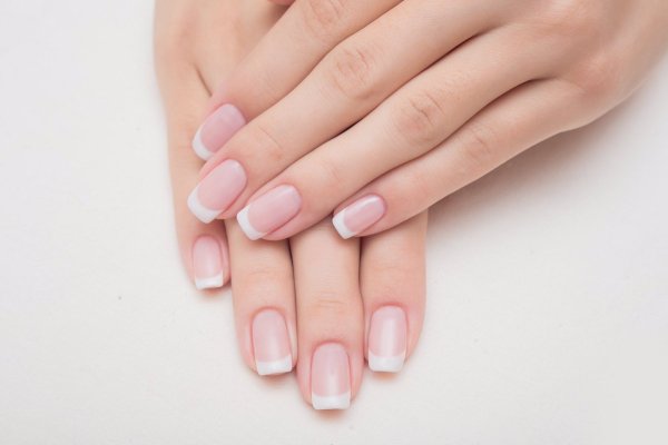 Классический маникюр