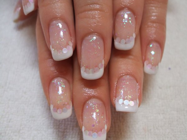 Белый френч с блестками