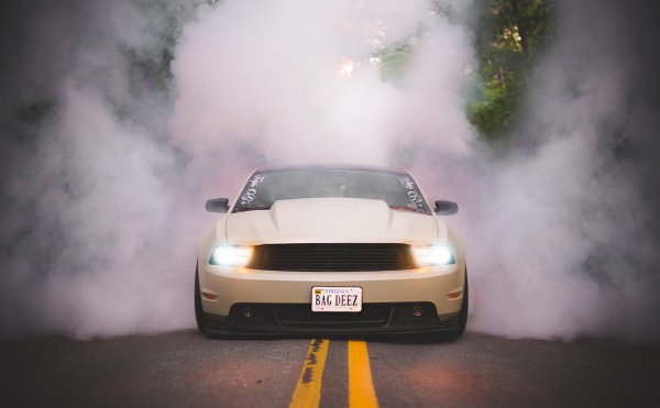Ford Mustang Burnout