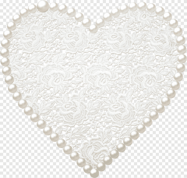 Кружевные сердечки на прозрачном фоне
