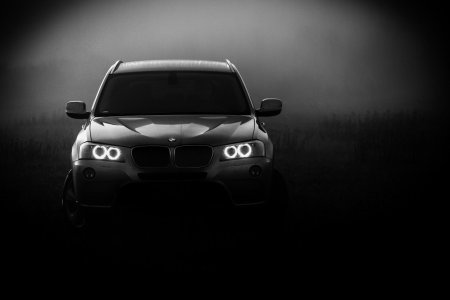 BMW x5 e70 в темноте