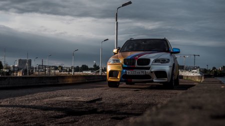 BMW x5m Gold Edition Давидыча