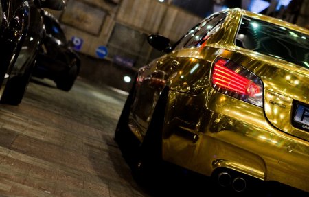 БМВ е60 Золотая