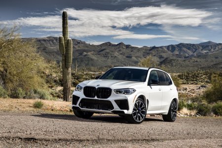 BMW x5m белый