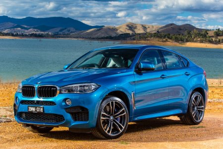 BMW x6m бирюза