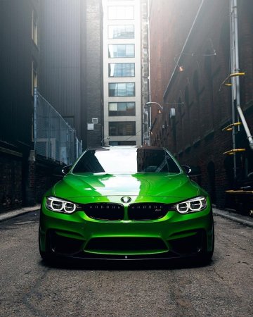 BMW m4 салатовая